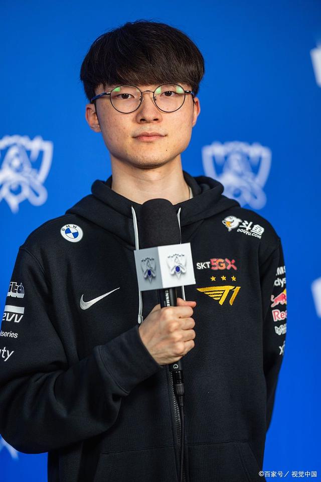 FaZe 将 EliGE 放入替补名单