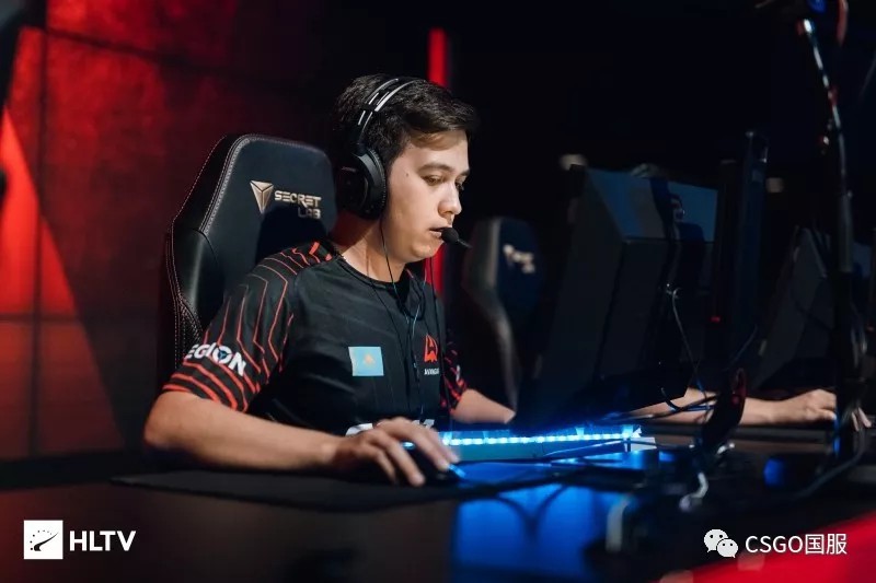 Xyp9x ： 我最初对 Brollan 担任领导者有疑虑，社区对 zonic 也太过敌对。